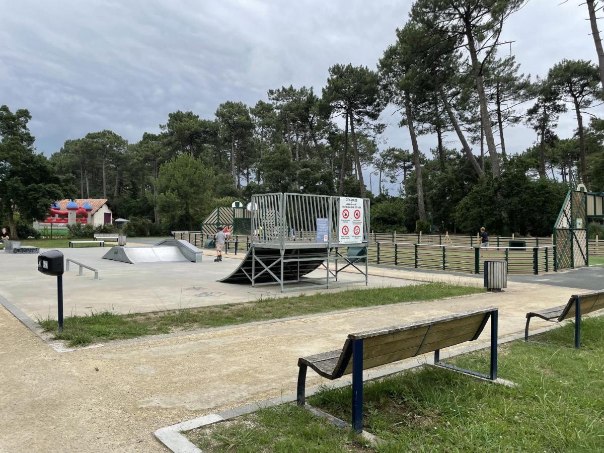 Chalet Paisible A La Plage, Piscine Et Tennis Ondres Zewnętrze zdjęcie