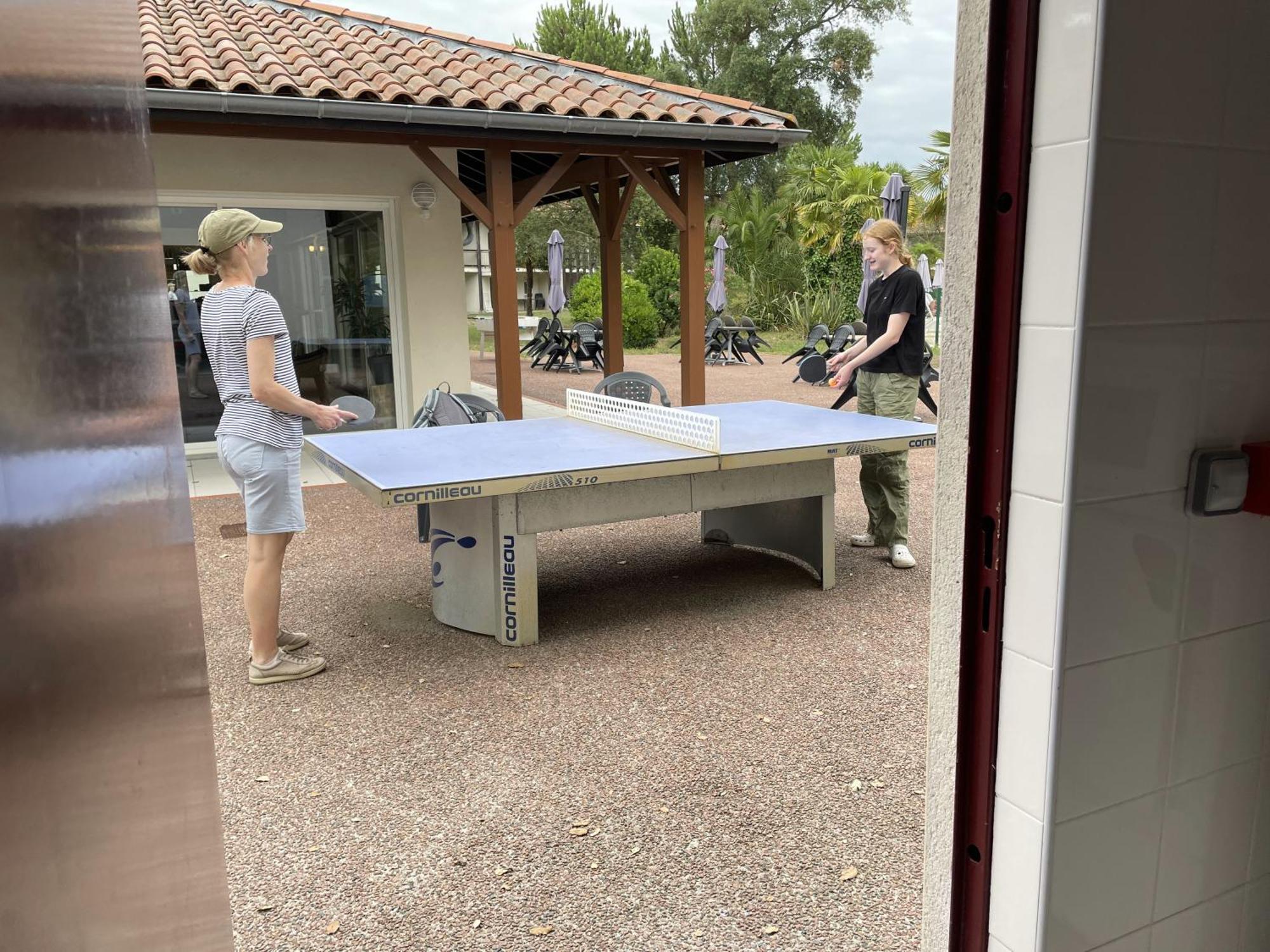 Chalet Paisible A La Plage, Piscine Et Tennis Ondres Zewnętrze zdjęcie