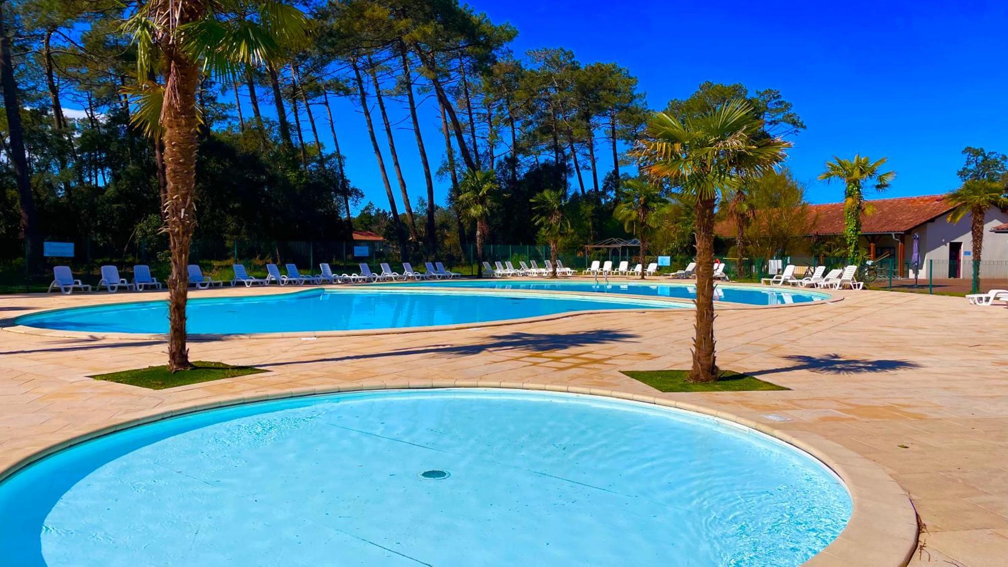 Chalet Paisible A La Plage, Piscine Et Tennis Ondres Zewnętrze zdjęcie